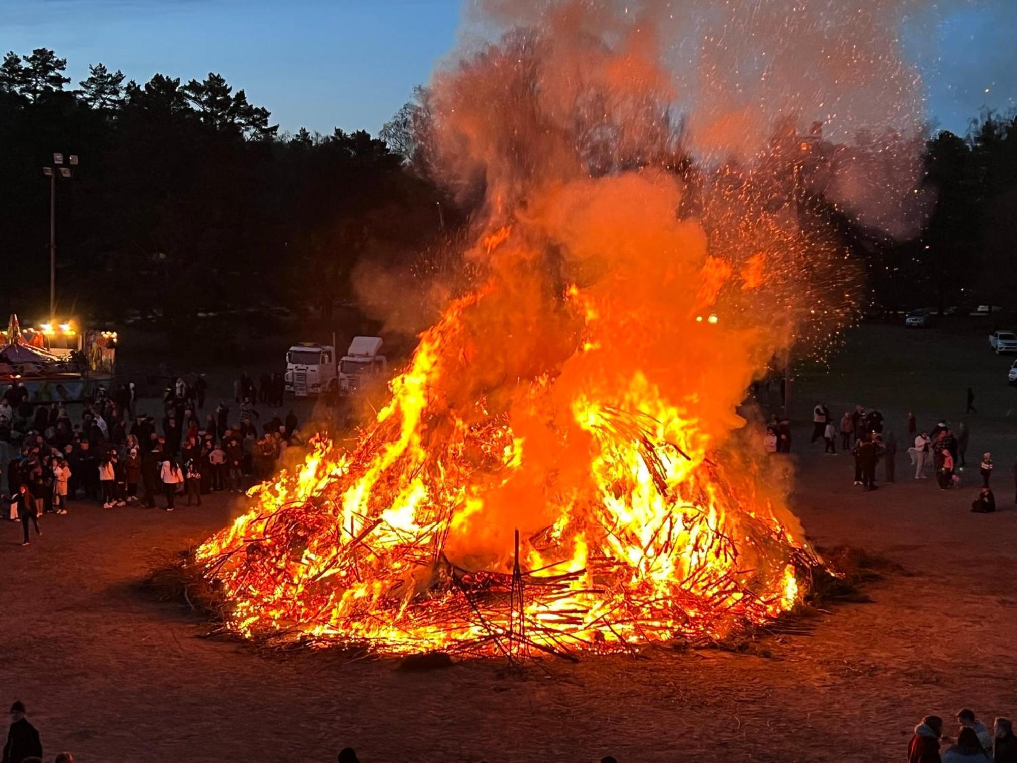 ホテル Malmkopings Bad & Camping エクステリア 写真